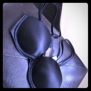 Vicky Secret Bra